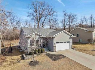 1131 Manitou Trl, Iowa City, IA 52245