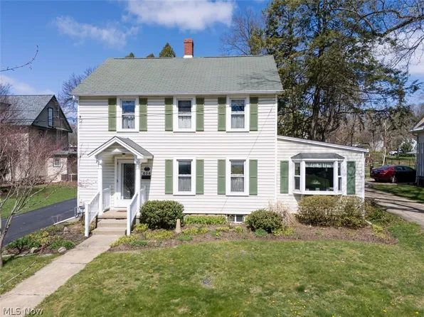 606 E Wayne Ave, Wooster, OH 44691