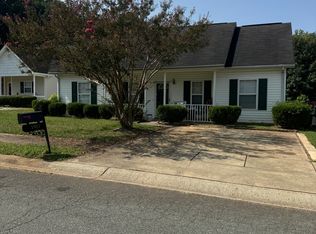 1917 Nigel Ct, Charlotte, NC 28213