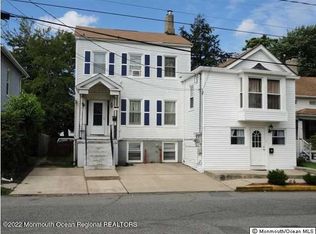 34 Church St, Keyport, NJ 07735