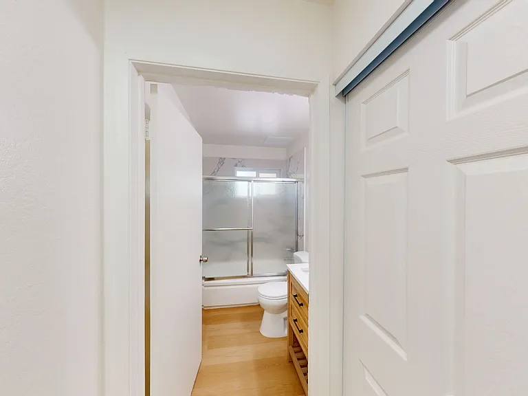 1520 Castro St — Photo 10