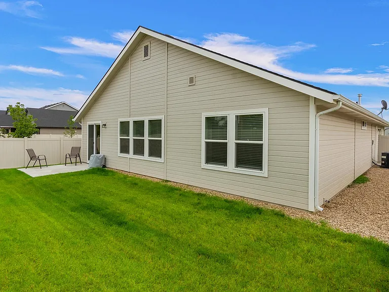 17893 Sunset Ridge Ave — Photo 29