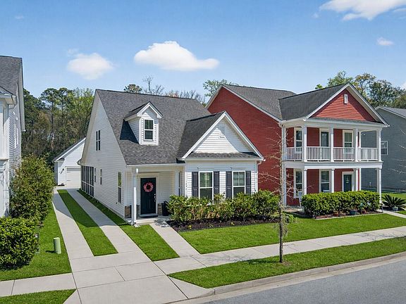 2nd image of 1496 Roustabout Way