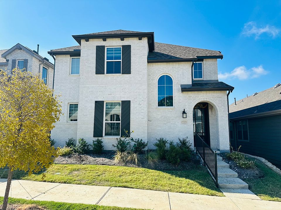 1st image of 2233 Stella Ln