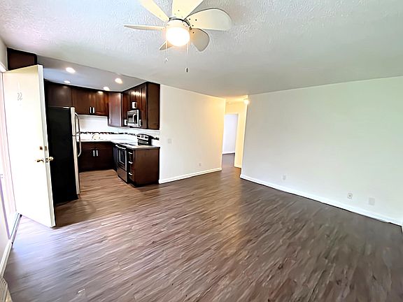 3rd image of 3811 N Figueroa St #24