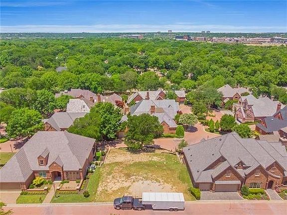 3rd image of 4915 Westbriar Dr Lot 66R-1
