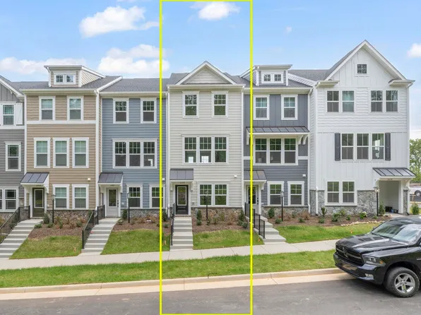 2263 Woodburn Rd, Charlottesville, VA 22901