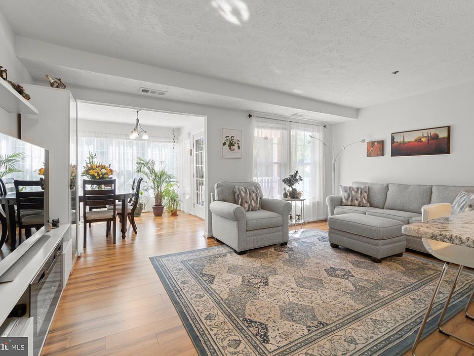 1st image of 5 Inverness Cir