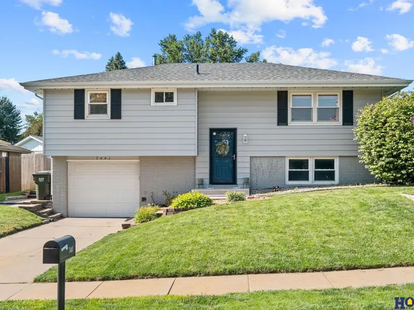 7441 Lexington Ave, Lincoln, NE 68505
