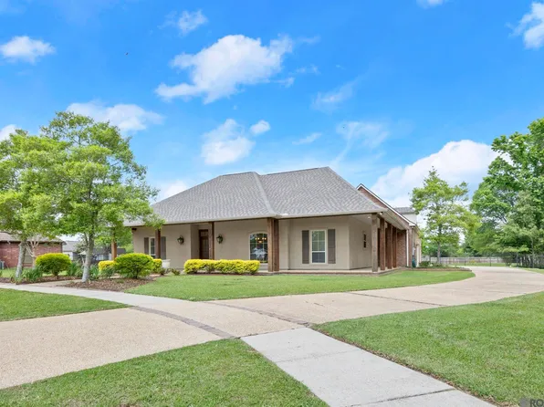 4279 Cypress Pointe Dr, Zachary, LA 70791
