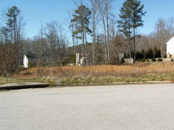 425 Little Mack Ln, Villa Rica, GA 30180