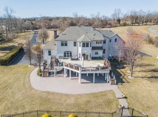 1027 Old Chester Rd, Far Hills, NJ 07931