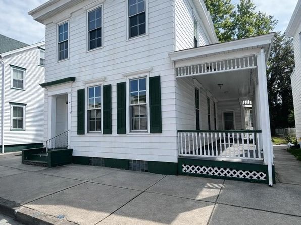 190 7th St Floor 2