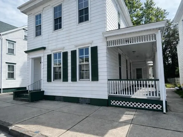 190 7th St, Salem, NJ