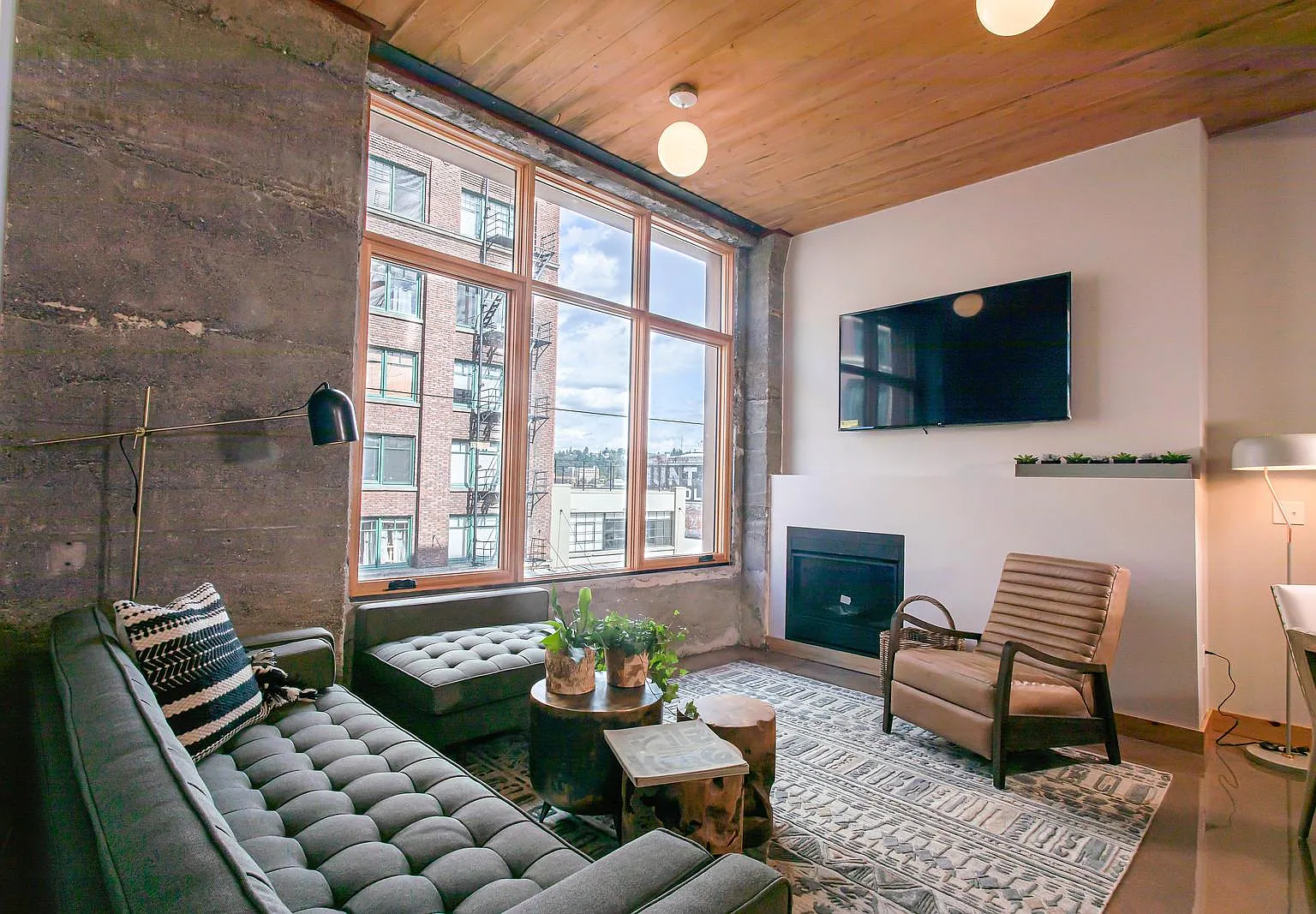 Brewery Lofts Tacoma — Photo 3