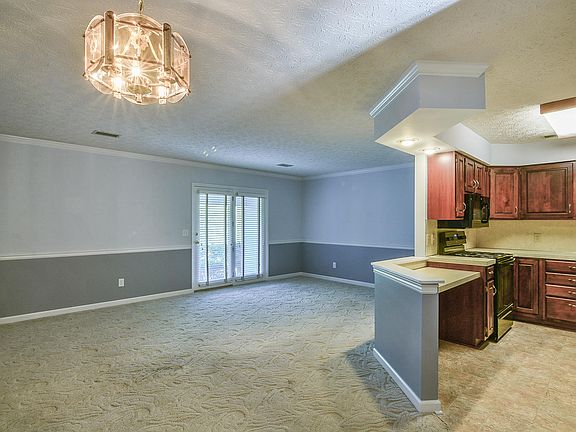5th image of 400 Sunset Dr APT H40