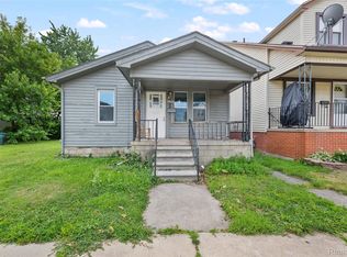 5444 Hartwell St, Dearborn, MI 48126