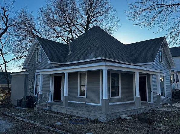 18 W Thompson Ave, Sapulpa, OK 74066