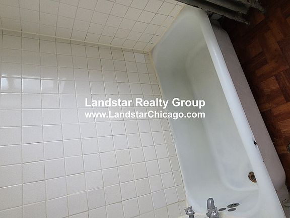 5th image of 6347 N Magnolia Ave #1L