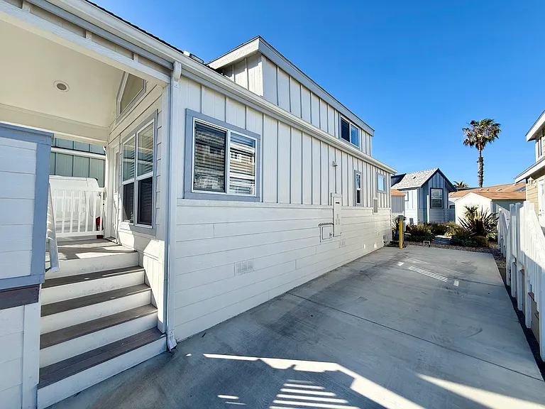 Surf City Beach Cottages — Photo 40