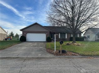 245 Wisteria Dr, Troy, OH 45373