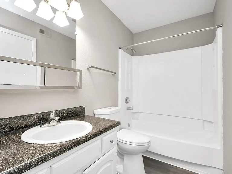 7700 W Airport Blvd #710 — Photo 17