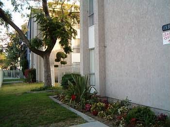2nd image of 1585 Chestnut Ave APT 204