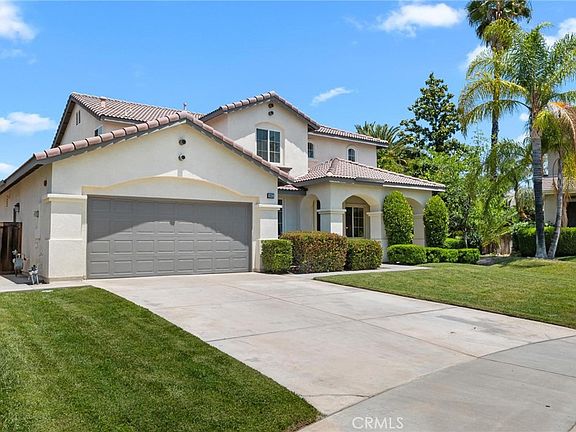 3rd image of 1663 Naranjo Ct
