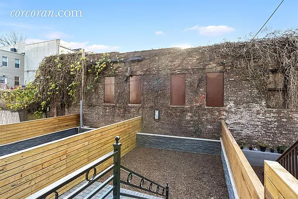 Rented by Corcoran | media 18