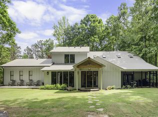 1415 Hendon Rd, Woodstock, GA 30188