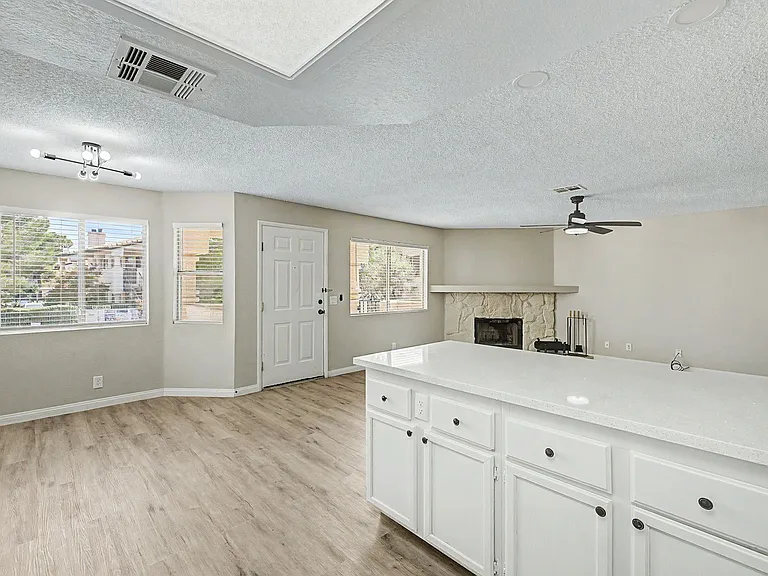 1513 Cedar Rock Ln #202 — Photo 15