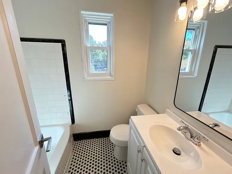 4600 Fort Jackson Blvd #215 — Photo 6