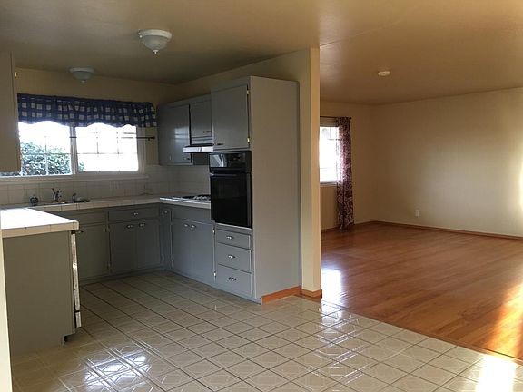 Living Room - Hallway