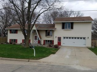 302 16th Ave SW, Austin, MN 55912