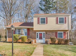 1420 Forest Ridge Rd, Charlottesville, VA 22903