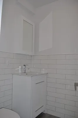 Rented by At Home Realty NY LLC | media 32