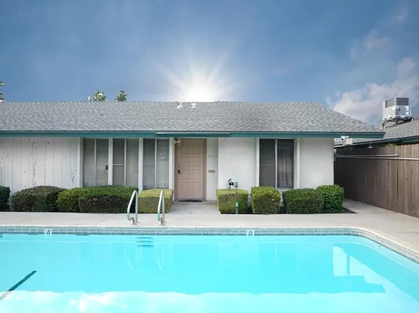 192 W Barstow Ave APT C, Fresno, CA 93704
