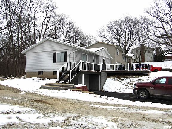 3rd image of 510 W Milton Ave