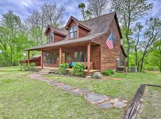 98 Garden Ln, Calico Rock, AR 72519