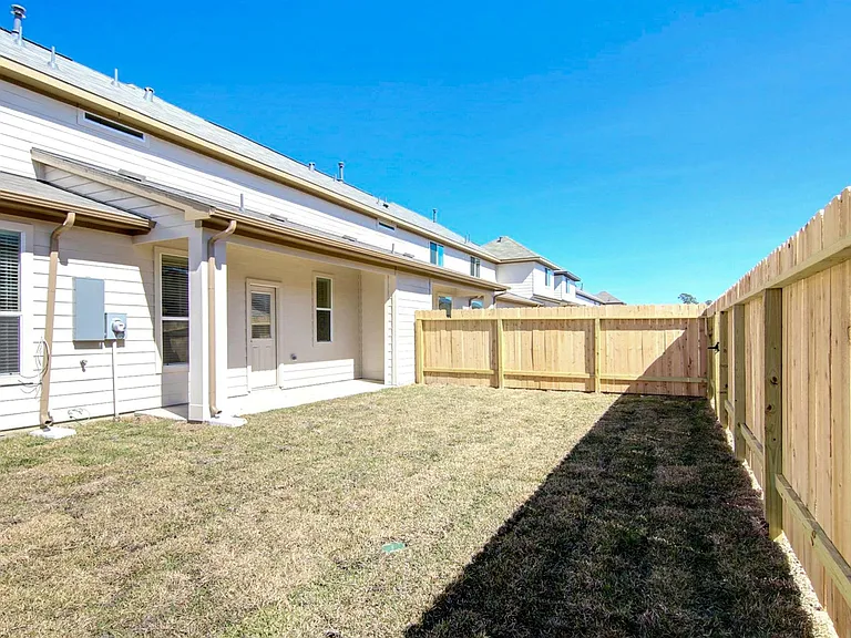 12338 Roy Mix Bohn Ln — Photo 7