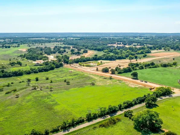 10 Clare Rd, Poolville, TX 76487