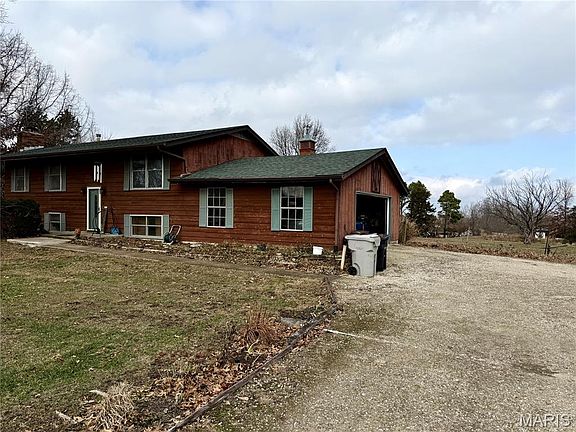 4th image of 25667 Booneslick Farm Rd