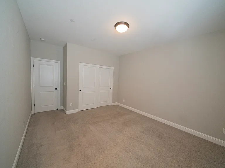 1501 Peony Ln — Photo 15