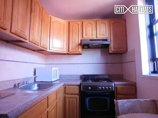 Sold by Citi Habitats | media 2