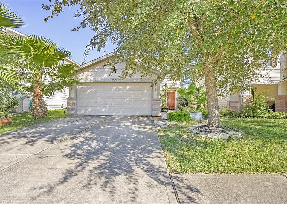 1st image of 8547 Westknoll Ln