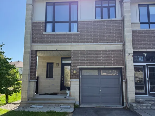 1158 Tischart Cres, Ottawa, ON K2T 0G4