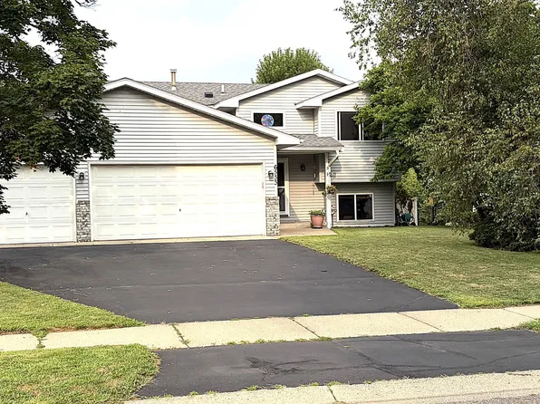 6533 Neddersen Cir N, Brooklyn Park, MN 55445