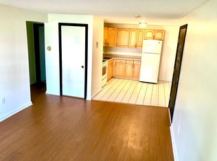 12 Woodman Way APT 1, Newburyport, MA 01950