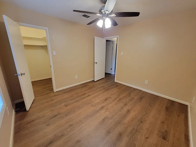 2603 Vicksburg Ct — Photo 18
