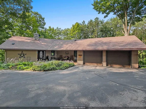 5600 Finnegan Lake Ln, Gillett, WI 54124